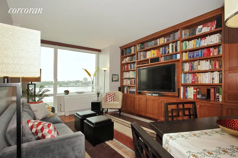 New York City Real Estate | View 100 Riverside Boulevard, 10H | room 4 | View 5