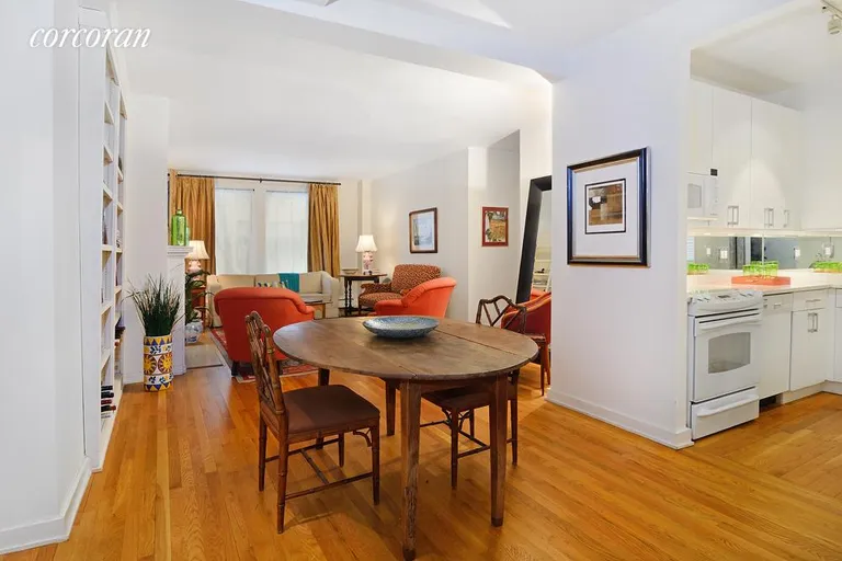 New York City Real Estate | View 40 West 55th Street, 3D | 2 Beds, 2 Baths | View 1
