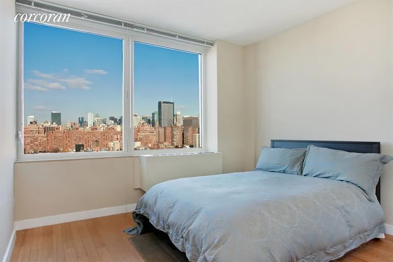 New York City Real Estate | View 450 West 17th Street, 1811 | Bedroom | View 2