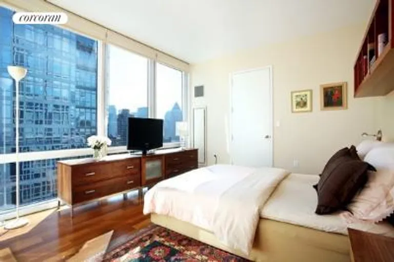 New York City Real Estate | View 10 West End Avenue, 25A | Master Bedroom | View 4
