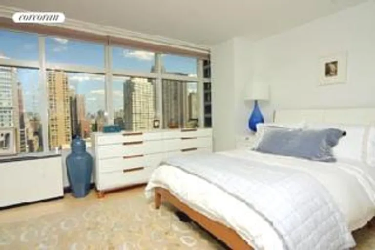 New York City Real Estate | View 160 West 66th Street, 20CD | room 1 | View 2