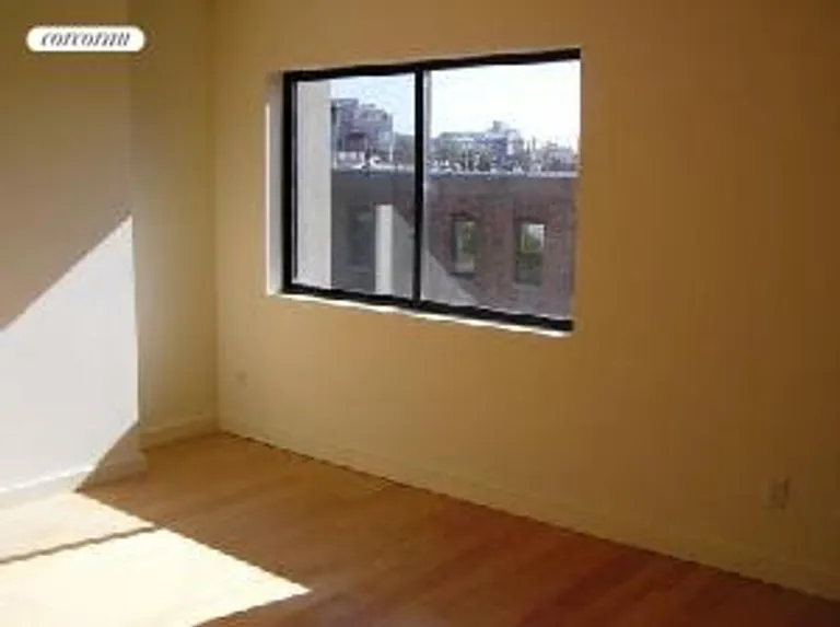 New York City Real Estate | View 20 Tiffany Place | room 7 | View 8