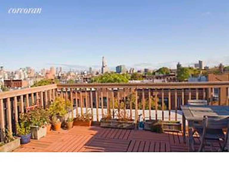 New York City Real Estate | View 674 Carroll Street, 2 | room 2 | View 3