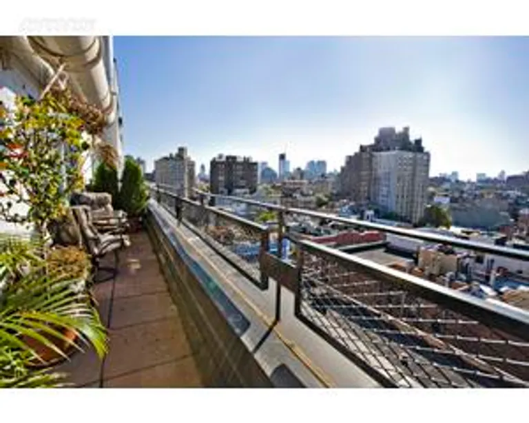 New York City Real Estate | View 33 Greenwich Avenue, 12K | 1 Bed, 1 Bath | View 1