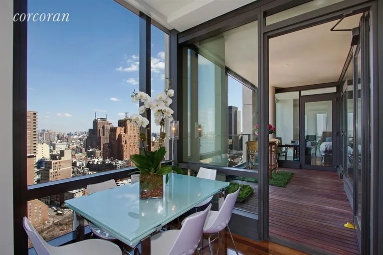 New York City Real Estate | View 101 Warren Street, 2820 | Dining Room | View 5