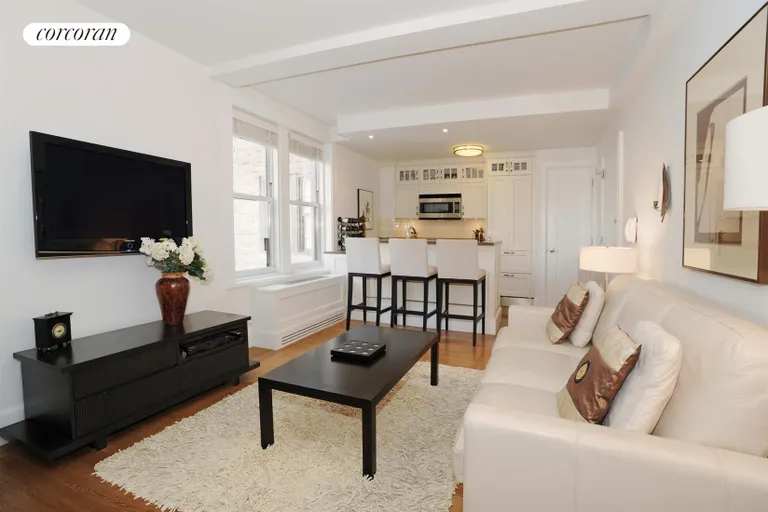 New York City Real Estate | View 27 West 72nd Street, 1514 | Living Room | View 4
