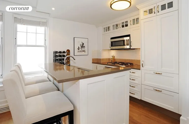 New York City Real Estate | View 27 West 72nd Street, 1514 | Kitchen | View 5