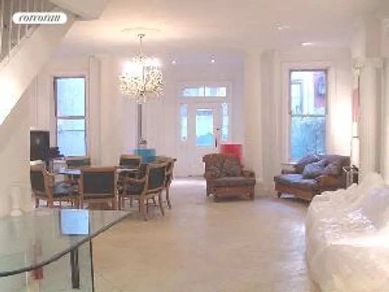 New York City Real Estate | View 252 East 78th Street | room 5 | View 6