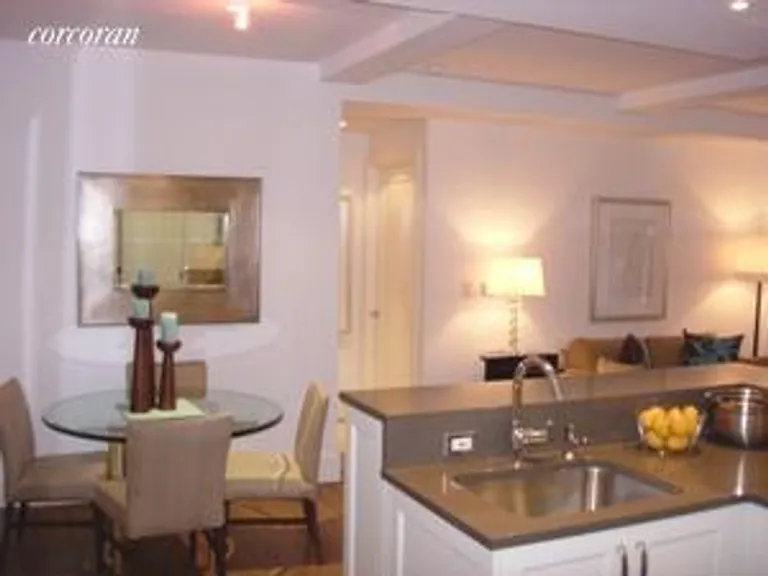 New York City Real Estate | View 27 West 72nd Street, 1401 | room 1 | View 2