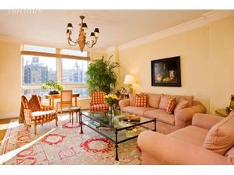 New York City Real Estate | View 1080 Madison Avenue, 12 FL | 4 Beds, 2 Baths | View 1