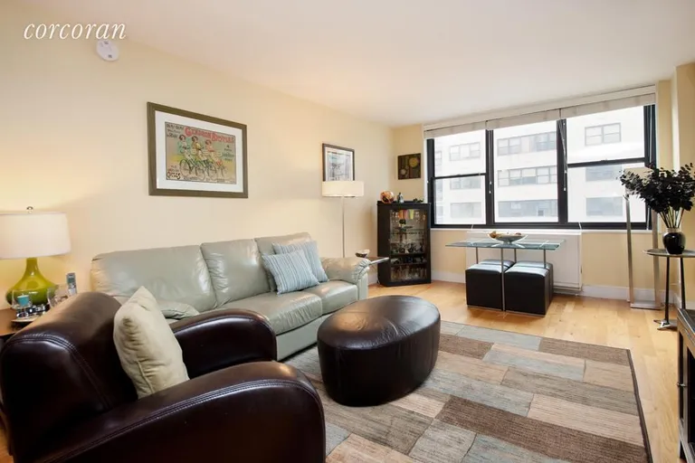 New York City Real Estate | View 301 East 87th Street, 16D | 2 Beds, 1 Bath | View 1