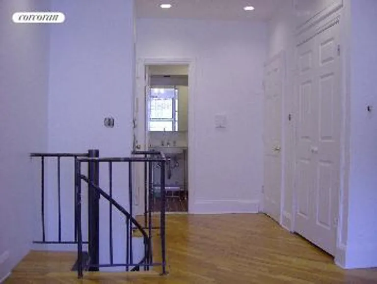 New York City Real Estate | View 443 7th Avenue, 6 | room 3 | View 4