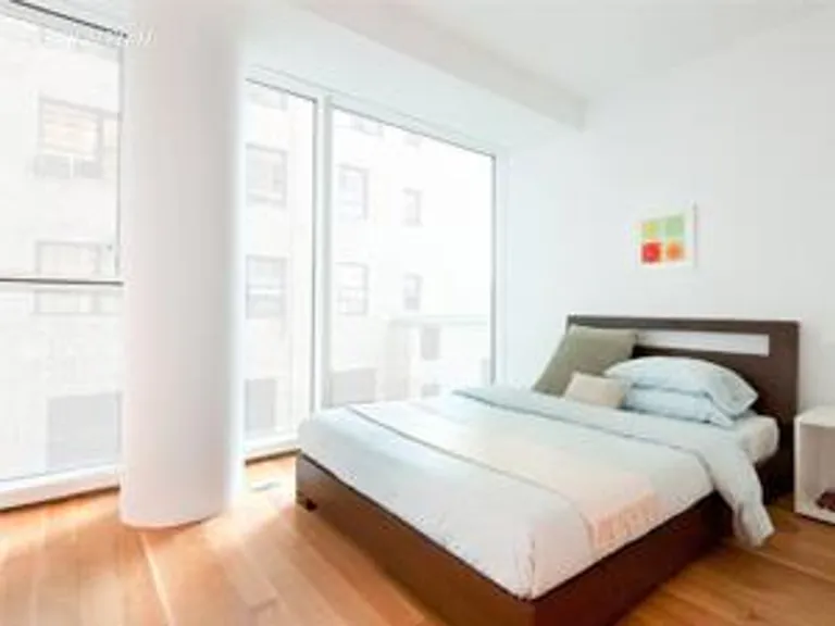 New York City Real Estate | View 1 Grand Army Plaza, 10A | Master Bedroom | View 2