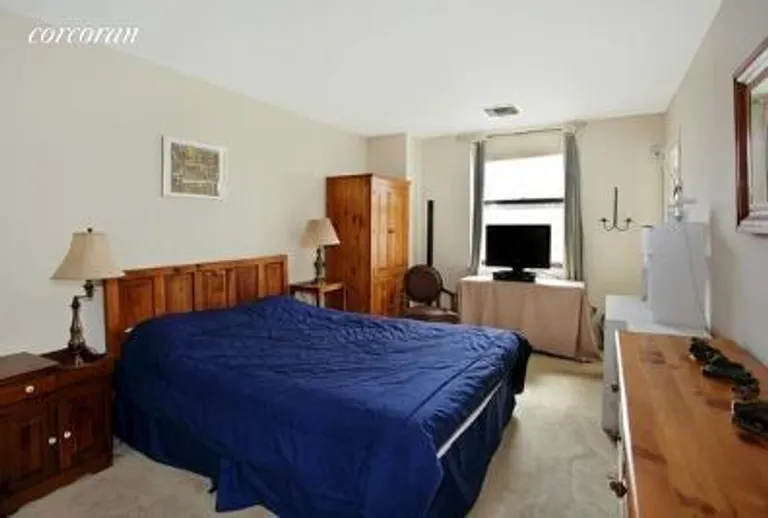 New York City Real Estate | View 253 West 73rd Street, 9D | room 2 | View 3