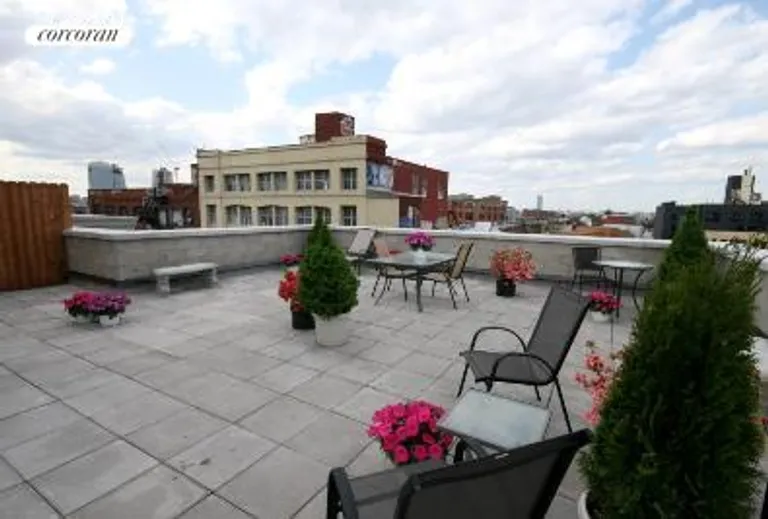 New York City Real Estate | View 14 Hope Street, 3B | room 7 | View 8