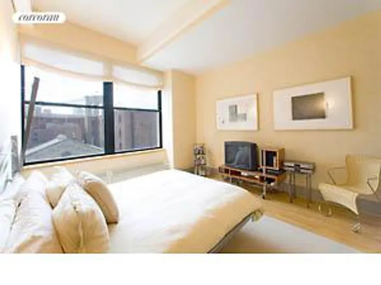 New York City Real Estate | View 1 Main Street, 3K | room 3 | View 4