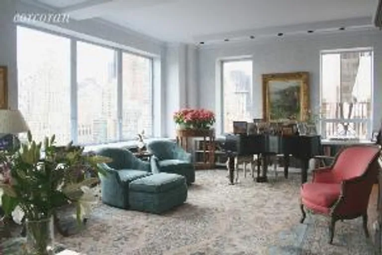 New York City Real Estate | View 25 Central Park West, 21-22J | room 2 | View 3