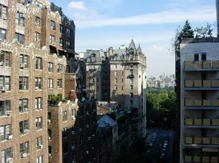 New York City Real Estate | View 27 West 72nd Street, 1110 | room 1 | View 2