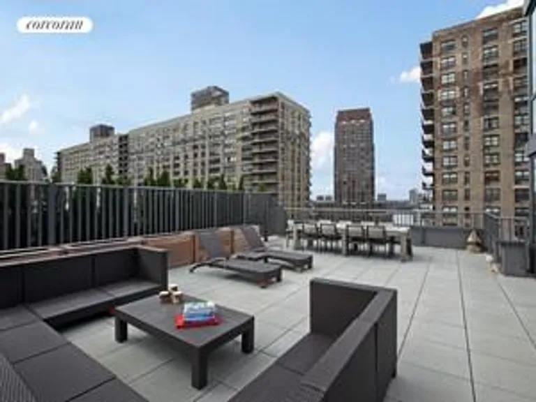 New York City Real Estate | View 200 West End Avenue, 18C | 2 Beds, 2 Baths | View 1