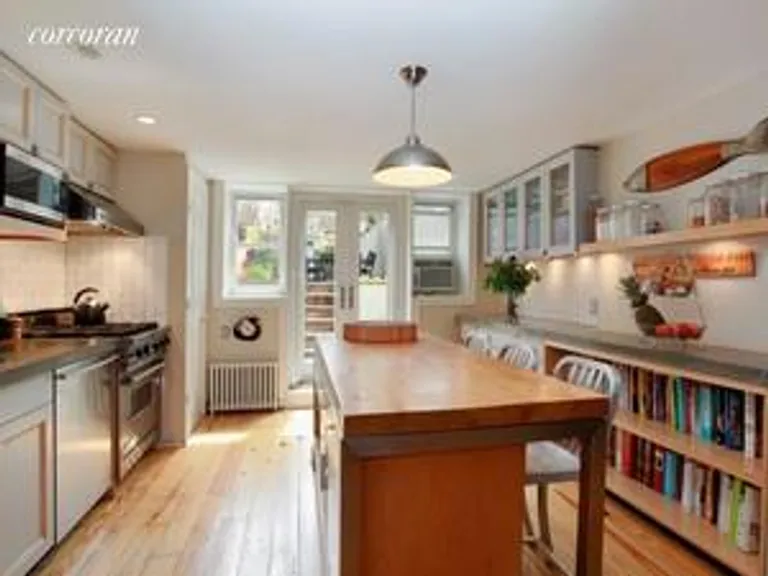 New York City Real Estate | View 543A 6th Avenue | 3 Beds, 3 Baths | View 1
