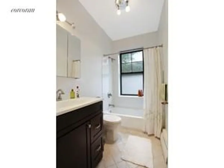 New York City Real Estate | View 305 5th Avenue, 2C | room 3 | View 4