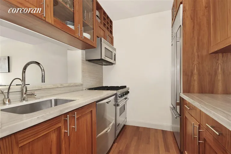 New York City Real Estate | View 88 Greenwich Street, 1801 | room 2 | View 3