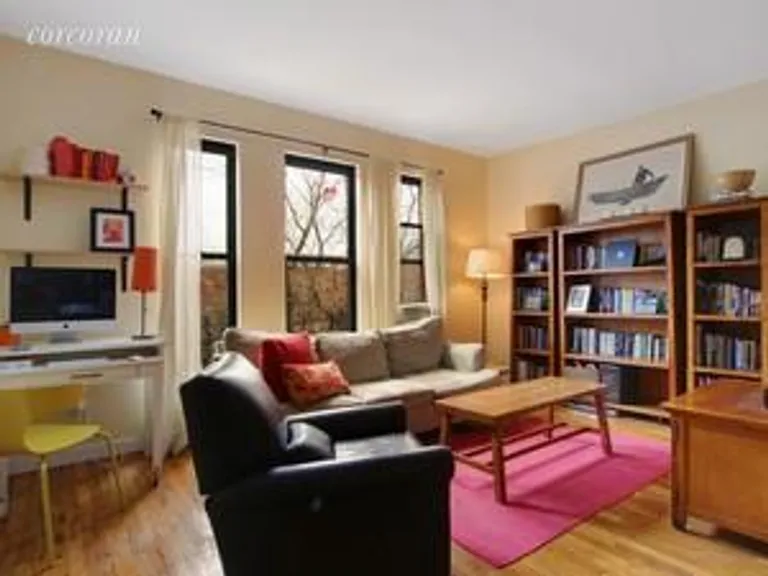 New York City Real Estate | View 79 President Street, 2 | 2 Beds, 1 Bath | View 1