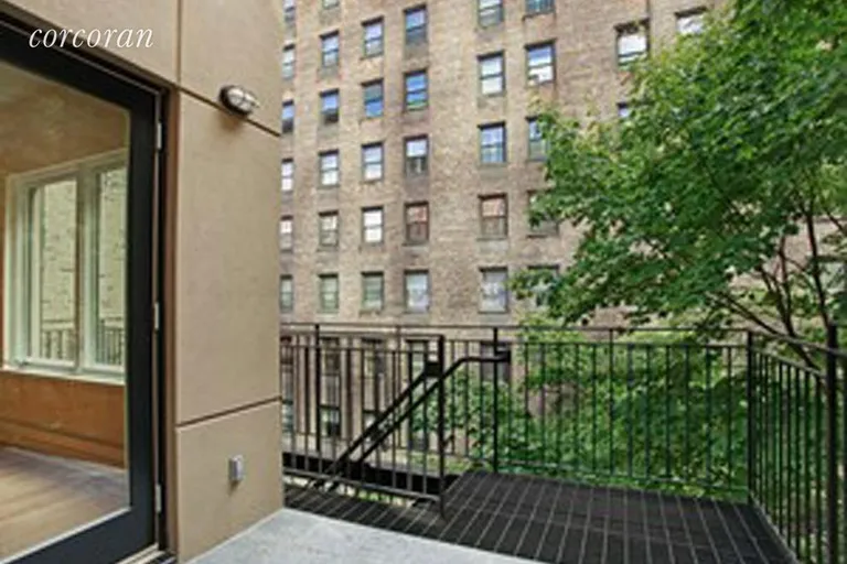New York City Real Estate | View 232 East 50th Street, 5 | room 2 | View 3