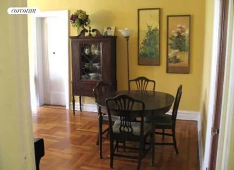New York City Real Estate | View 860 West 181st Street, 22 | Dining area in Living room | View 3