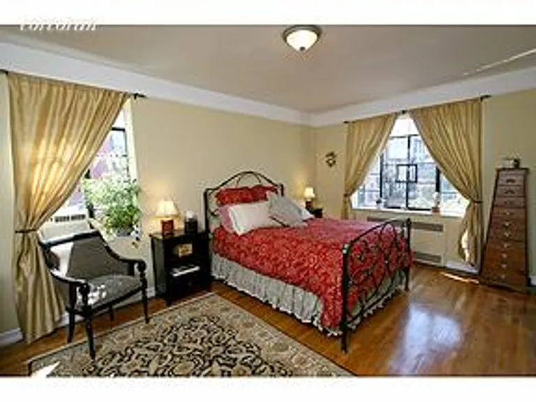 New York City Real Estate | View 235 Lincoln Place, 4A | 3 Beds, 2 Baths | View 1