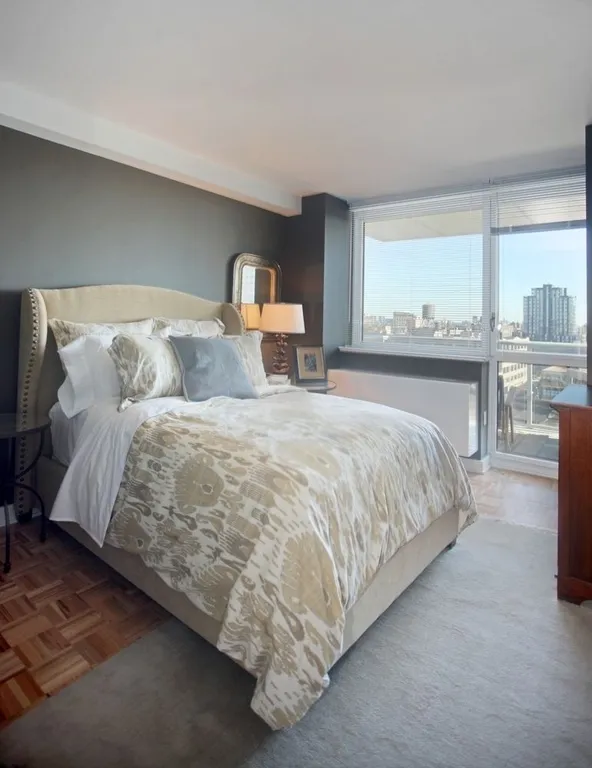 New York City Real Estate | View 870 West 181st Street, 25 | room 6 | View 7