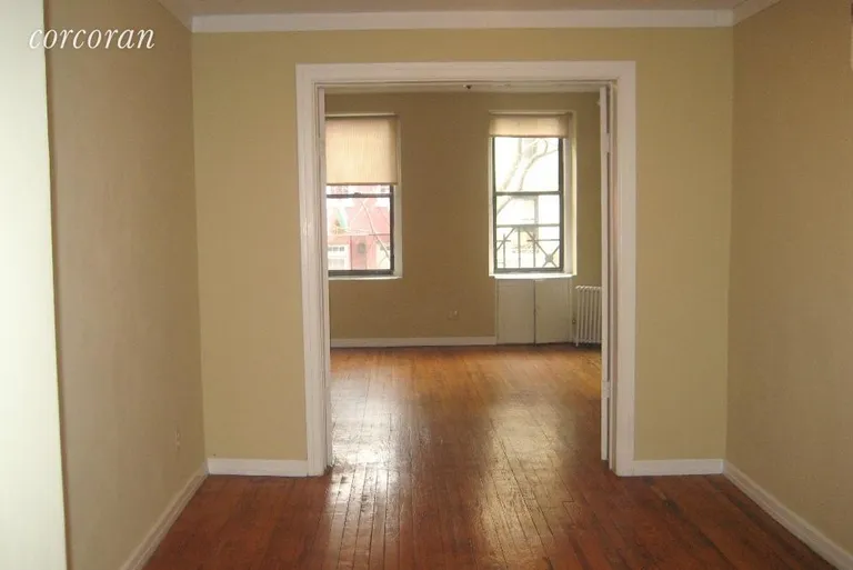 New York City Real Estate | View 218 East 82nd Street, 2FW | room 2 | View 3