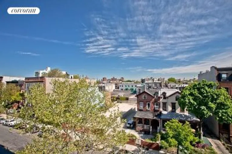 New York City Real Estate | View 176 Lefferts Place, 3 | room 1 | View 2