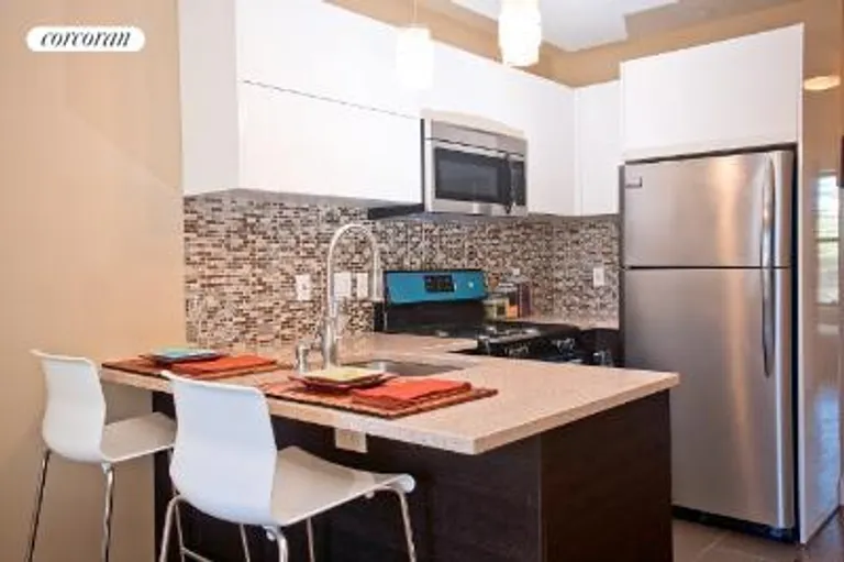 New York City Real Estate | View 176 Lefferts Place, 3 | room 5 | View 6