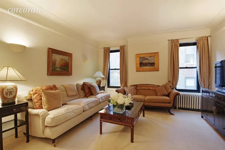 New York City Real Estate | View 61 East 86th Street, 63 | 2 Beds, 1 Bath | View 1