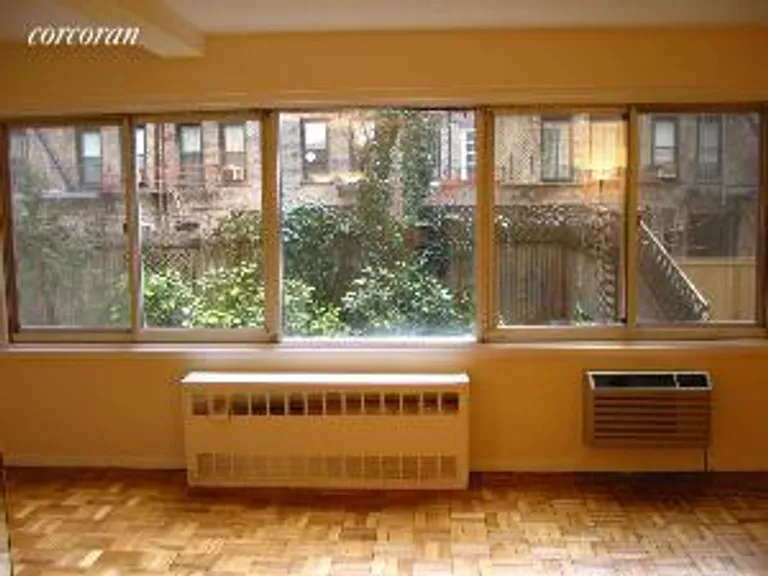 New York City Real Estate | View 240 East 55th Street, 2A | room 1 | View 2
