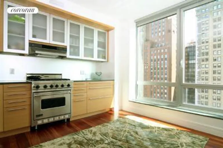 New York City Real Estate | View 30 West Street, 17E | room 3 | View 4