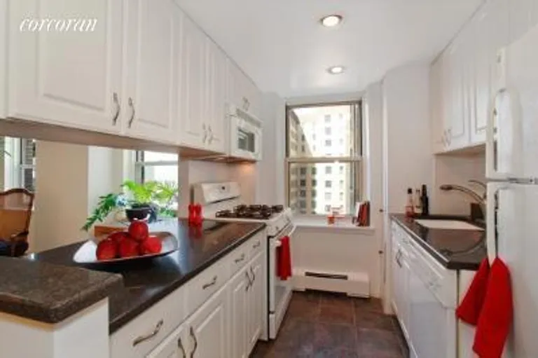 New York City Real Estate | View 111 Hicks Street, 10F | room 2 | View 3
