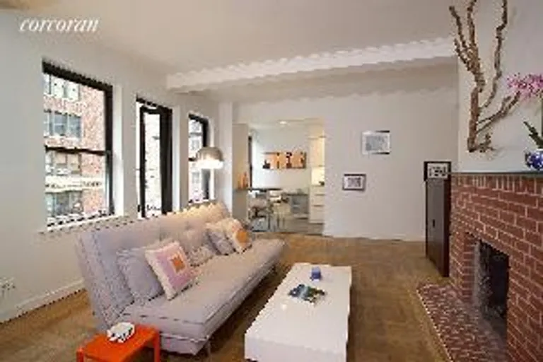 New York City Real Estate | View 26 East 10th Street, 4G | room 1 | View 2
