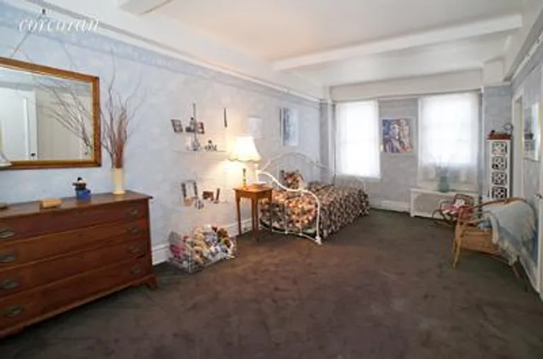 New York City Real Estate | View 440 West End Avenue, 9A | room 3 | View 4