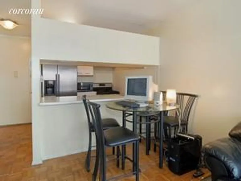 New York City Real Estate | View 350 West 50th Street, 11G | room 3 | View 4