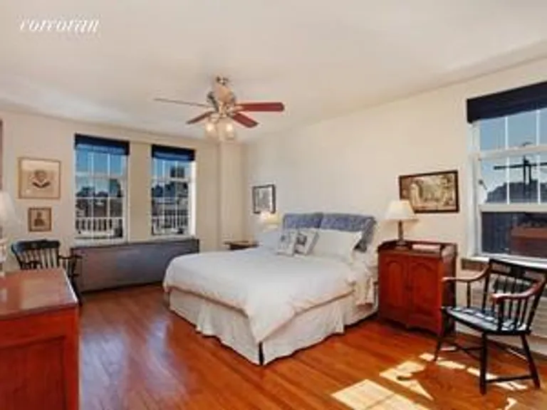 New York City Real Estate | View 470 West 24th Street, 19FE | room 3 | View 4
