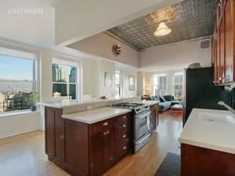 New York City Real Estate | View 75 Livingston Street, 18A | Great for cooking/entertaining | View 5