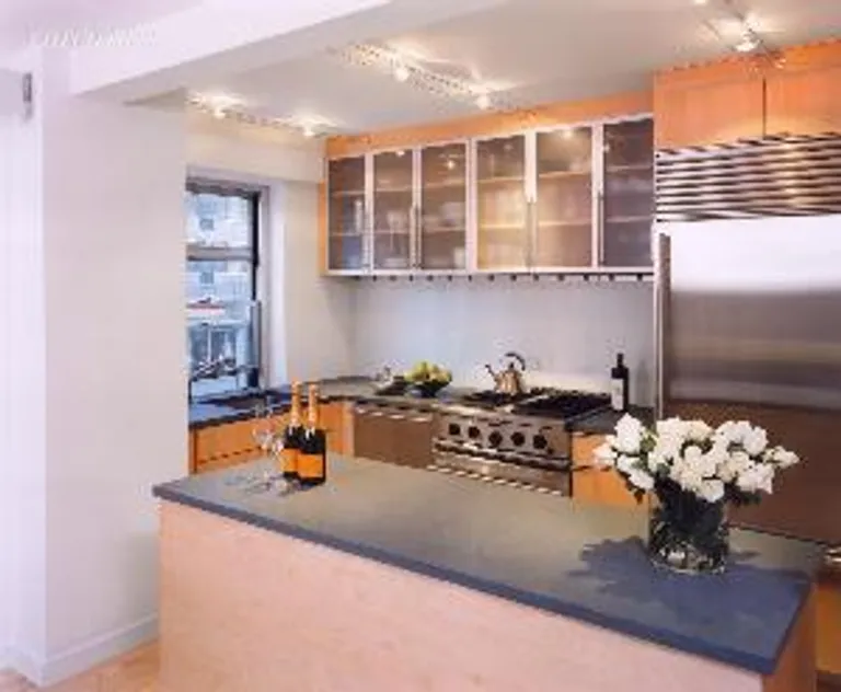 New York City Real Estate | View 70 East 10th Street, 2N | room 1 | View 2