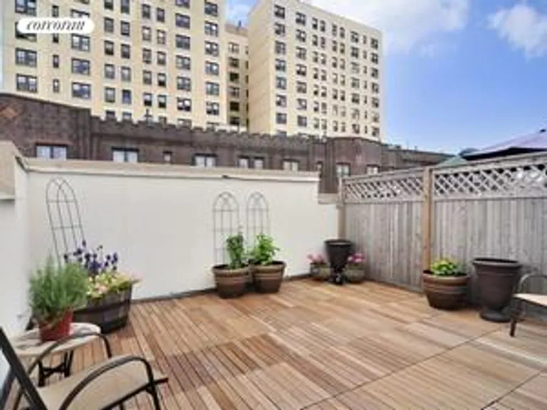 New York City Real Estate | View 375 Lincoln Place, 4J | 3 Beds, 2 Baths | View 1