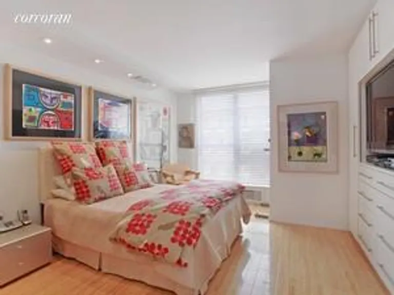 New York City Real Estate | View 37 West 12th Street, 6K | room 1 | View 2