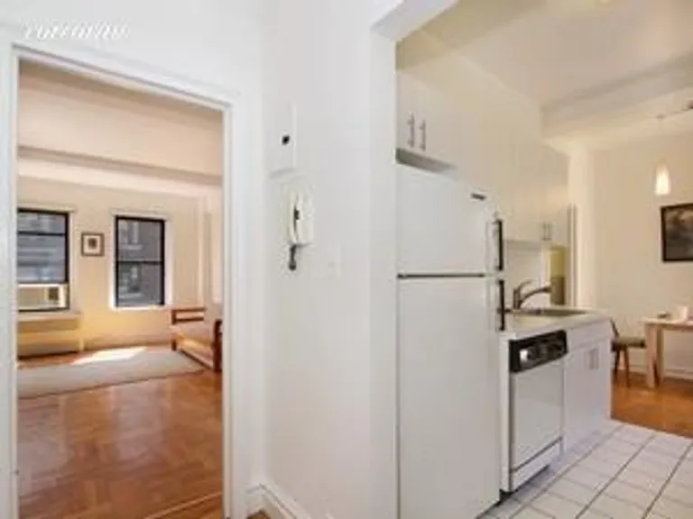 New York City Real Estate | View 317 West 87th Street, 6B | 1 Bed, 1 Bath | View 1