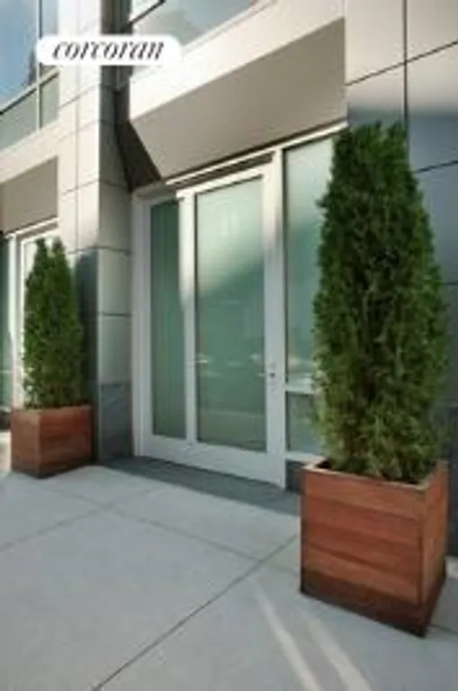 New York City Real Estate | View 311 West Broadway, TH5 | Wooster St Entrance | View 5