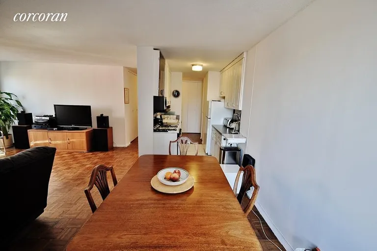 New York City Real Estate | View 1619 Third Avenue, 16F | room 1 | View 2