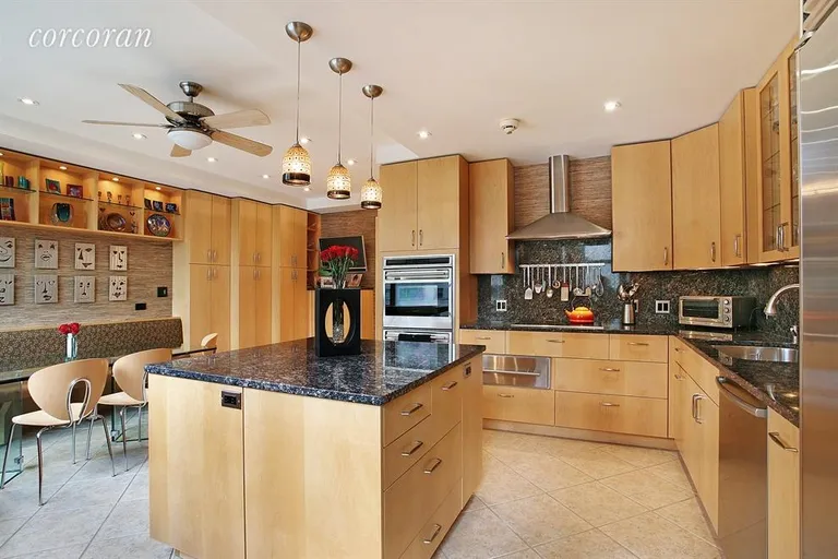 New York City Real Estate | View 176 East 71st Street, 16DE | Kitchen | View 4